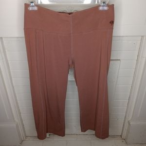 Mountain Hardwear yoga hiking pants